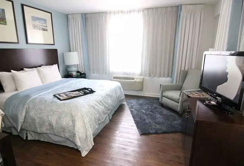 The Banyan Hotel Fort Myers, Tapestry Collection By Hilton