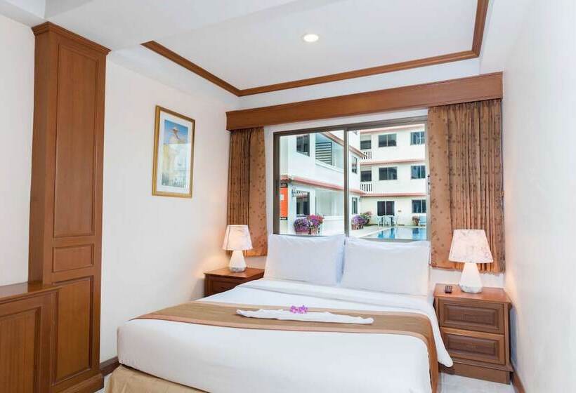 Hotel The Residence Garden