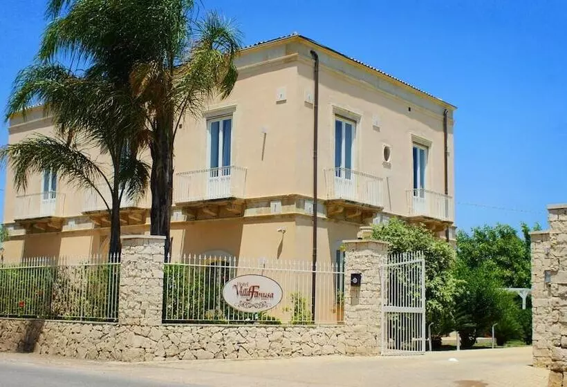 בית מלון כפרי Villa Fanusa