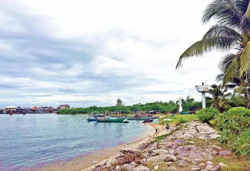 리조트 Lawana Escape