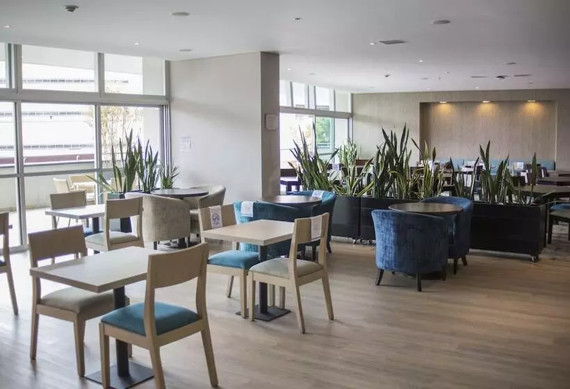 Estelar Apartamentos Medellin