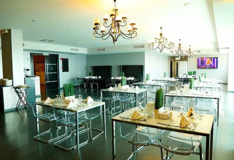 Al Manzil Hotel Bahrain