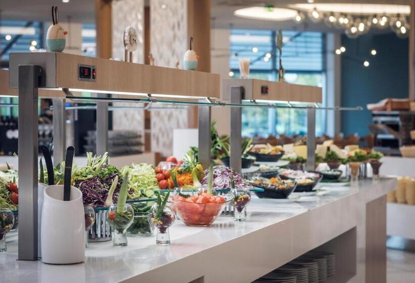 Astoria Hotel All Inclusive & Private Beach