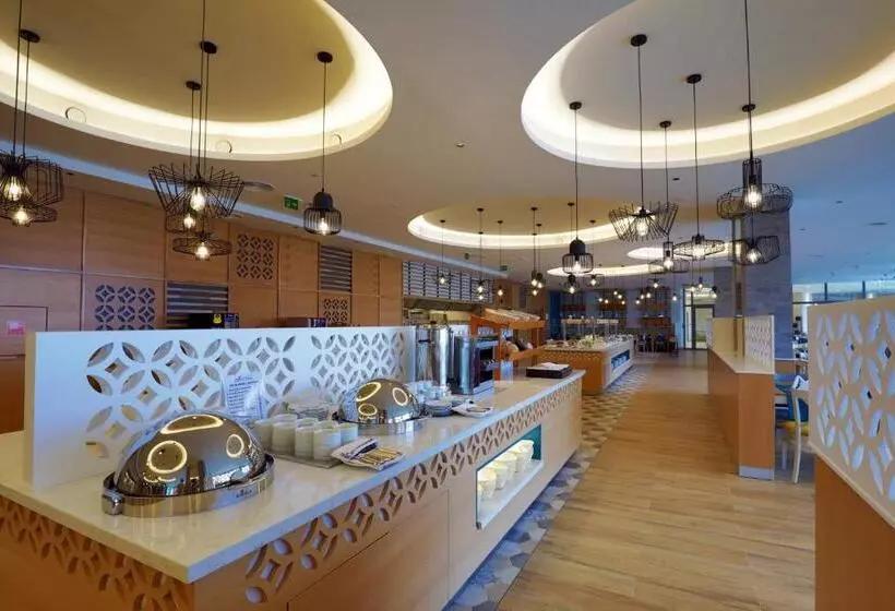 Astoria Hotel All Inclusive & Private Beach