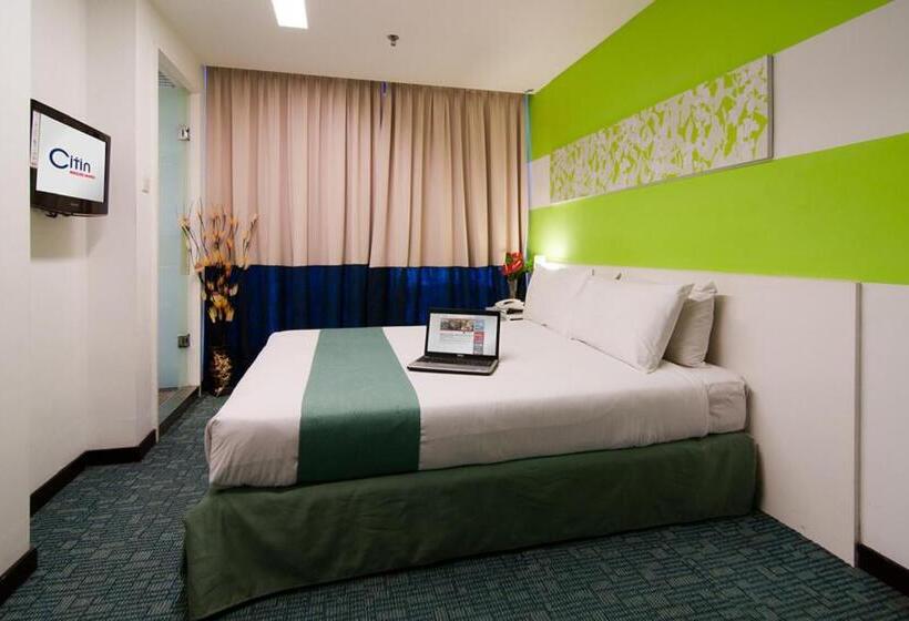 בית מלון כפרי Citin Masjid Jamek By Compass Hospitality