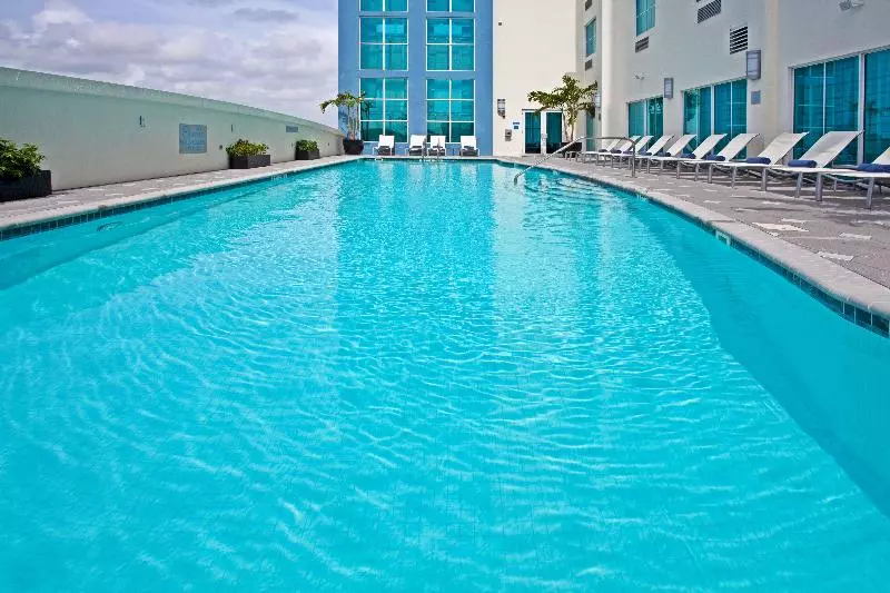 Crowne Plaza Hotel & Resorts Fort Lauderdale Airport/ Cruise, An Ihg