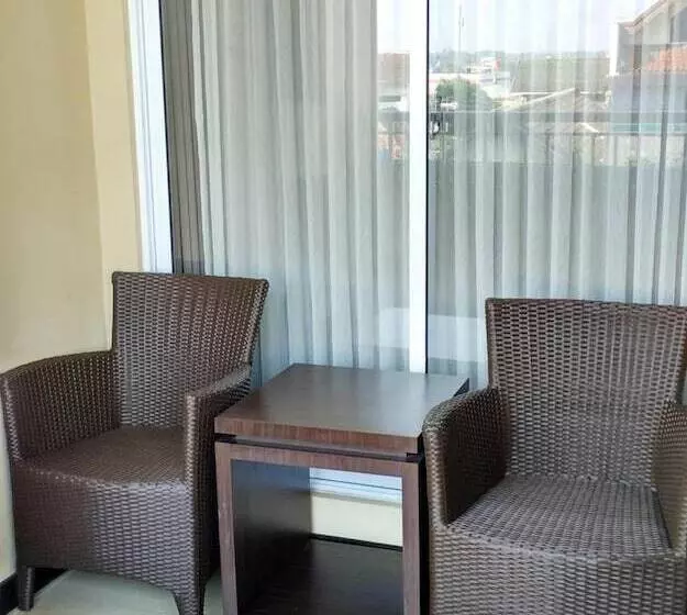 호텔 Grage Yogyakarta