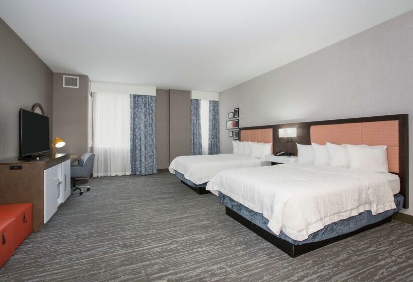 هتل Hampton Inn & Suites Denverdowntown