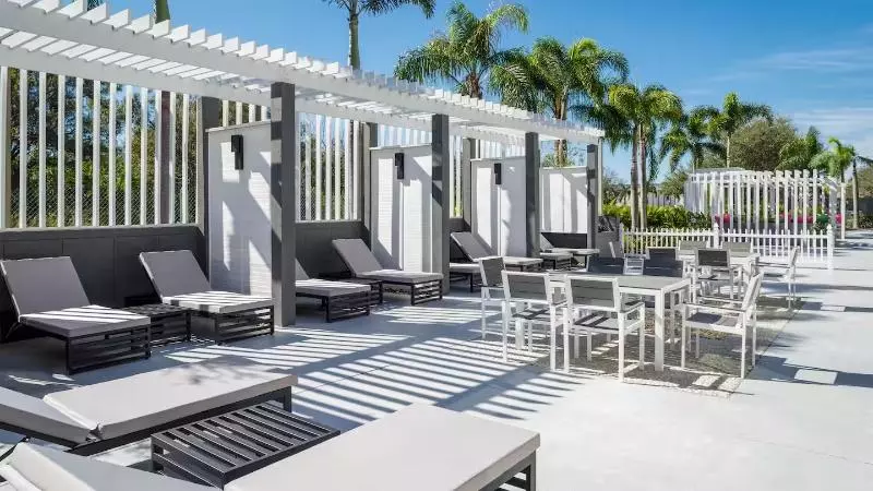 בית מלון כפרי Doubletree By Hilton Sarasota Bradenton Airport