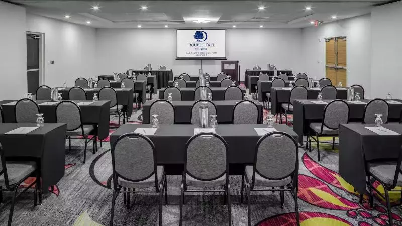 בית מלון כפרי Doubletree By Hilton Sarasota Bradenton Airport