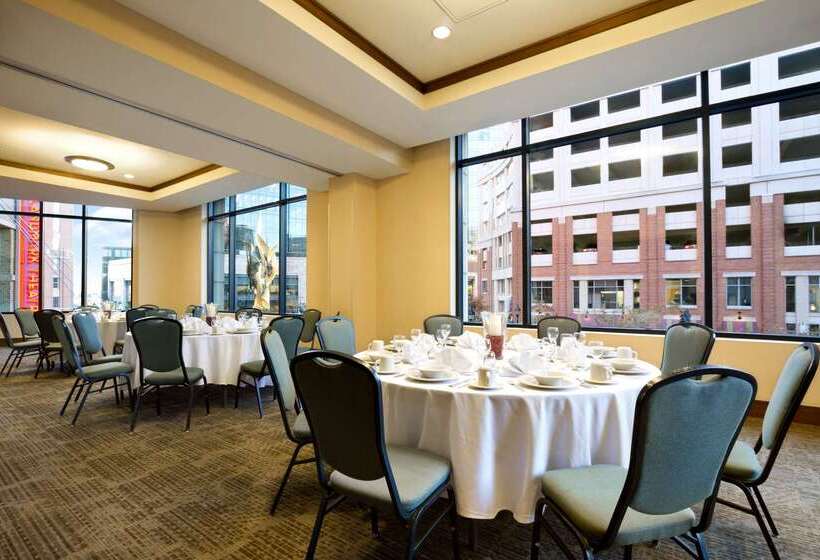 ホテル Homewood Suites By Hilton Baltimore Inner Harbor