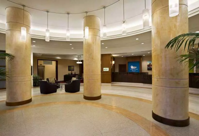 هتل Homewood Suites By Hilton Baltimore Inner Harbor