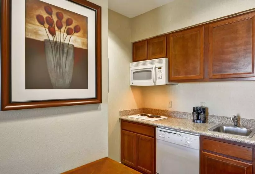 Hotelli Homewood Suites Houston West Energy Corridor