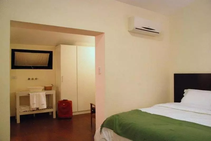 هتل La Rozada Suites