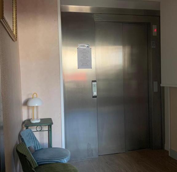 酒店 Le Grand Hôtel Ussel Nouvelle Gérance 2023