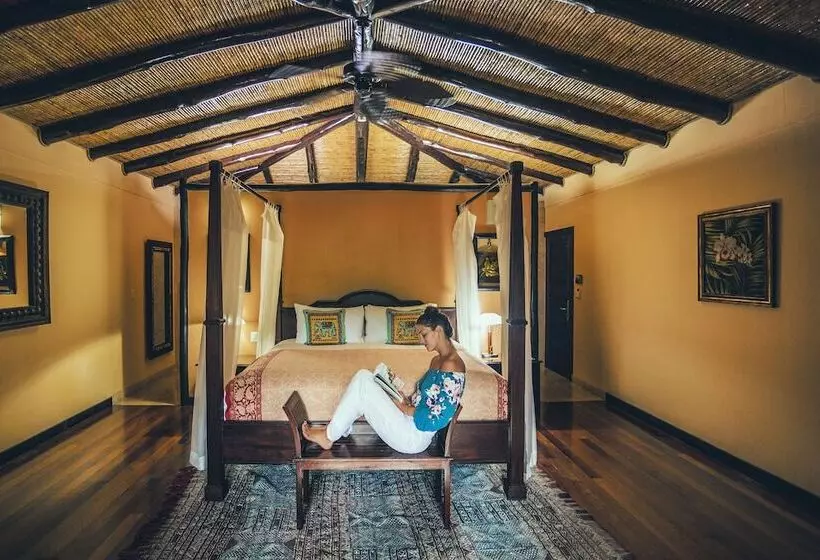 Отель Nayara Gardens