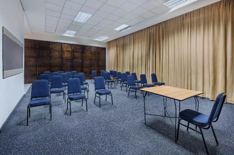 Protea Hotel By Marriott Lusaka Cairo Road