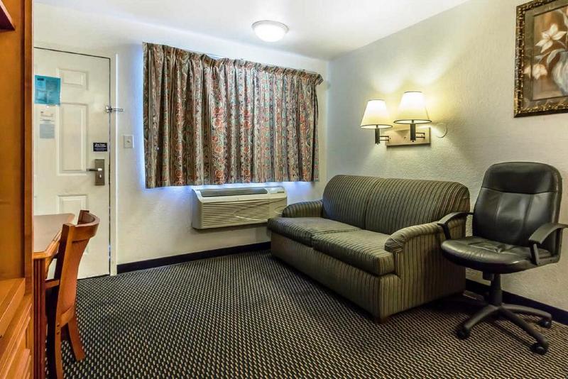 酒店 Rodeway Inn Nashville