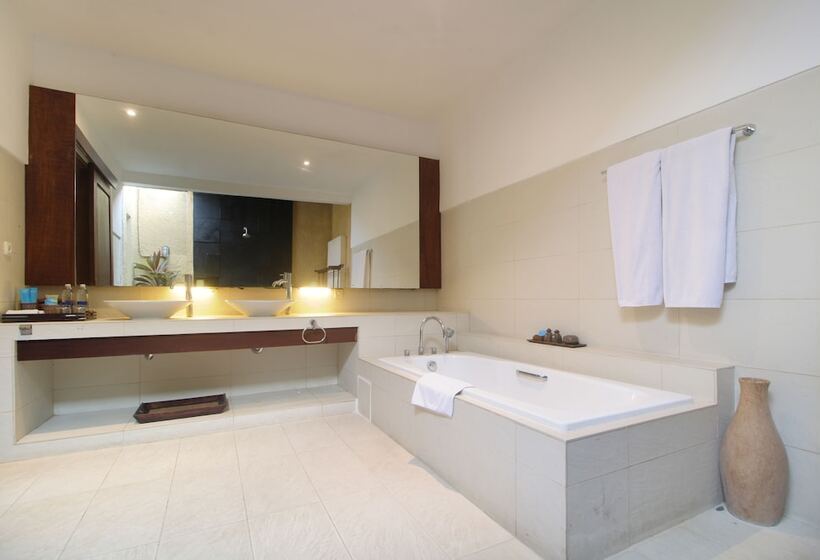 فندق Sagara Villas And Suites Sanur By Ahm