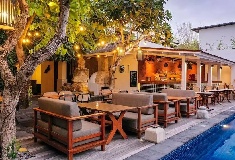 Hotell Sagara Villas And Suites Sanur By Ahm