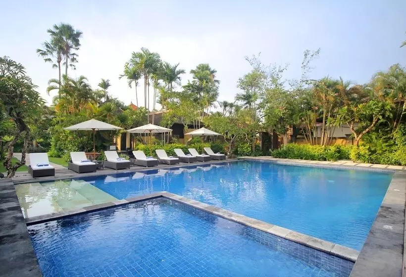 Hotell Sagara Villas And Suites Sanur By Ahm