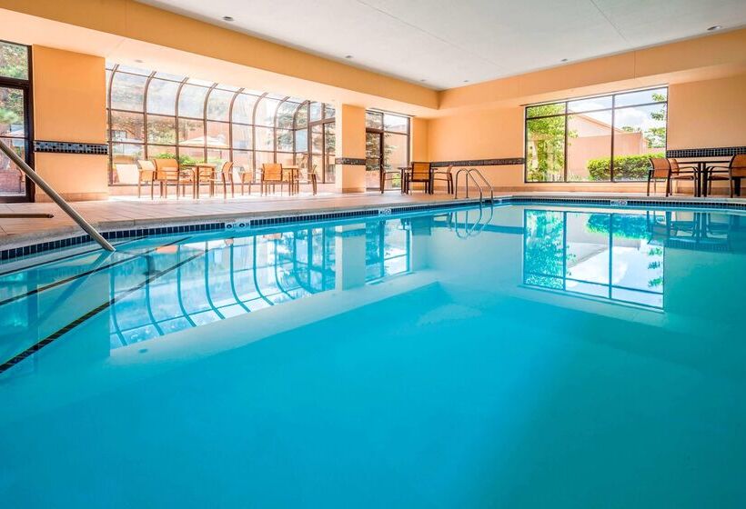 ホテル Sonesta Select Kansas City South Overland Park