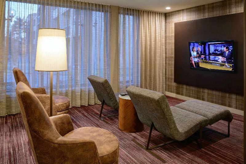 ホテル Sonesta Select Kansas City South Overland Park