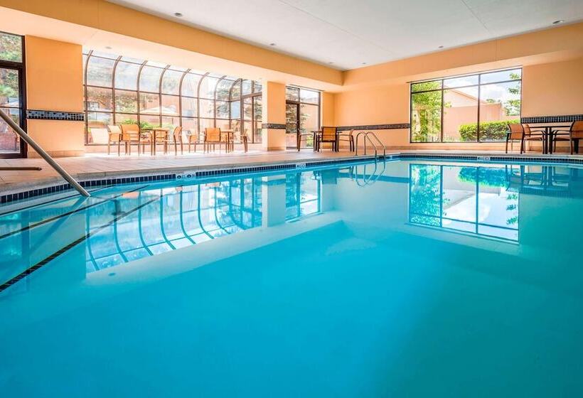 ホテル Sonesta Select Kansas City South Overland Park