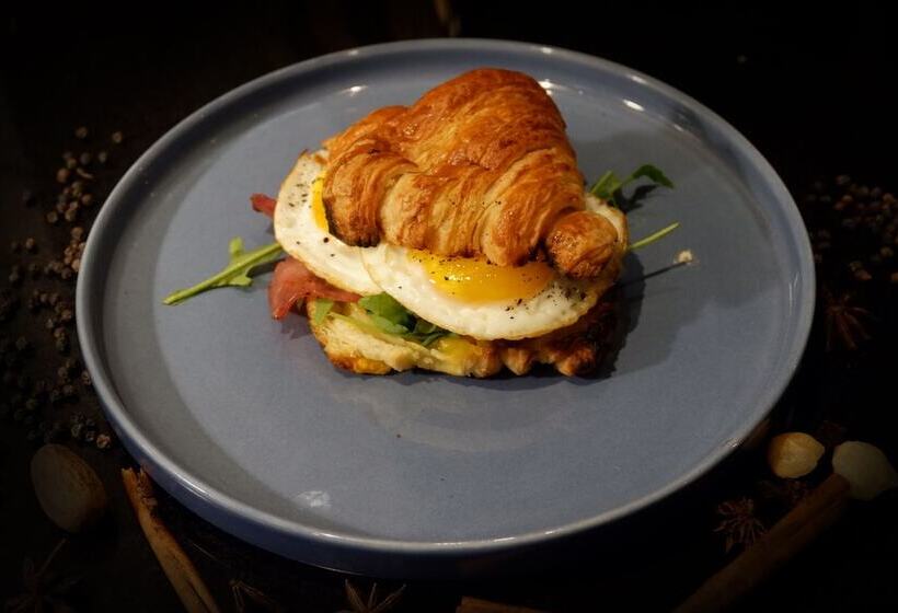 Stark Boutique Hotel And Spa