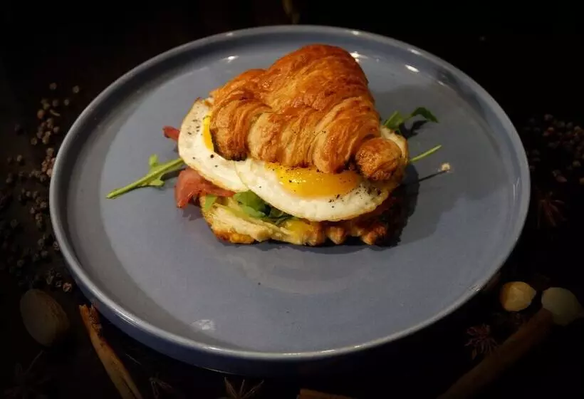 Stark Boutique Hotel And Spa