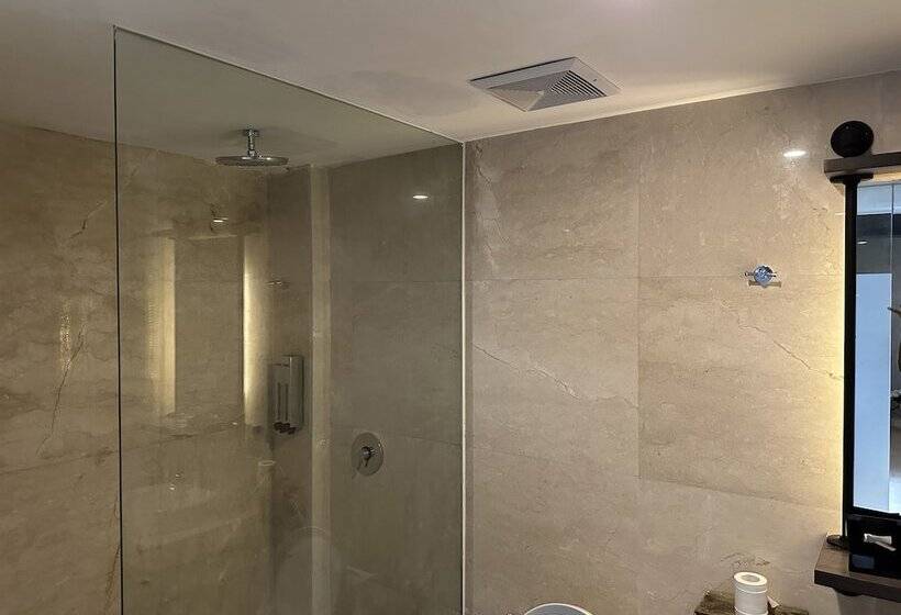 Stark Boutique Hotel And Spa