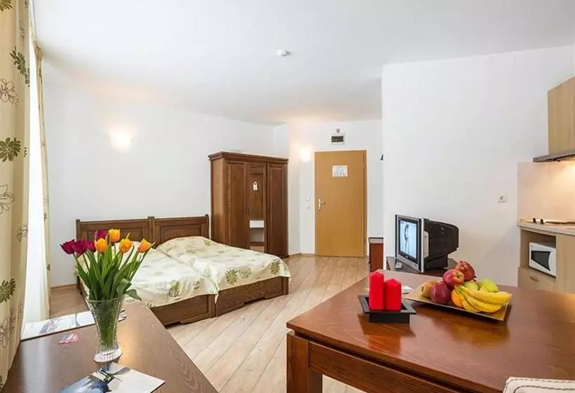 فندق The Stream Resort