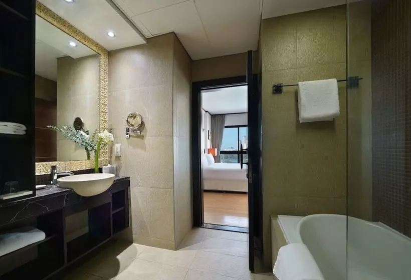 Park Apartments Dubai, An Edge By Rotana