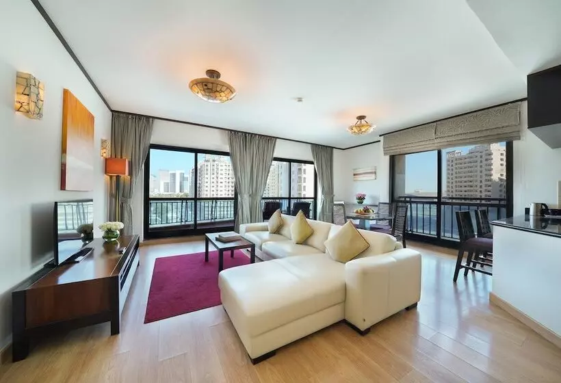 Park Apartments Dubai, An Edge By Rotana