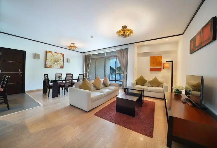 Park Apartments Dubai, An Edge By Rotana