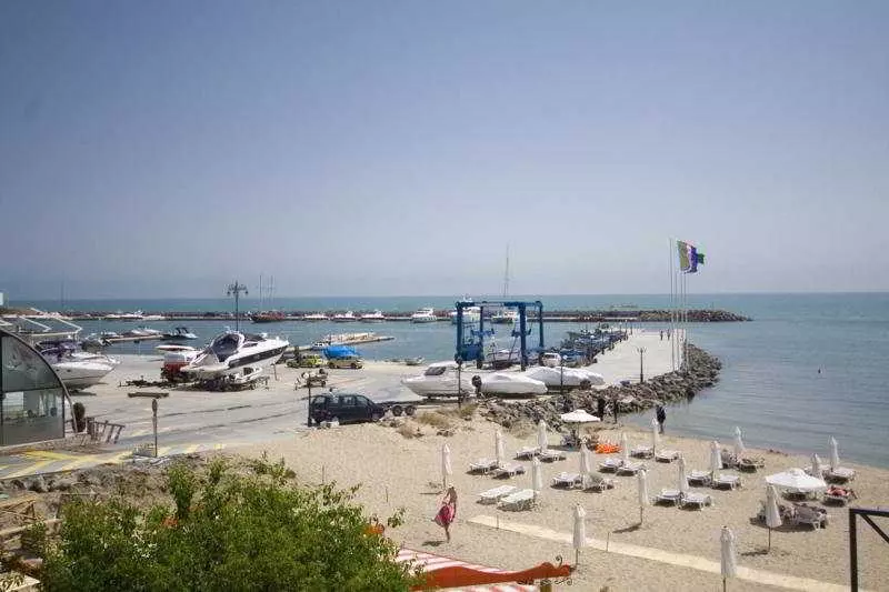 Vega Village Apartment