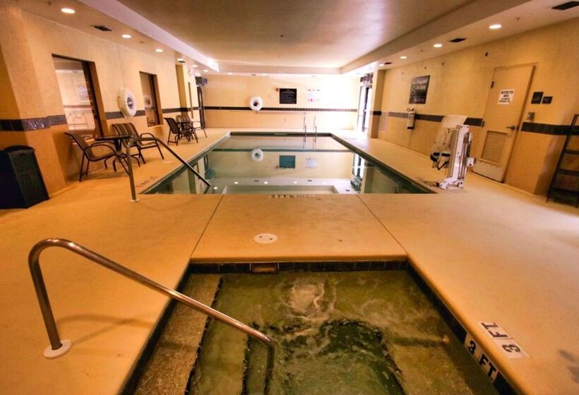 Hampton Inn & Suites Jacksonville   Beach Blvd/mayo Clinic