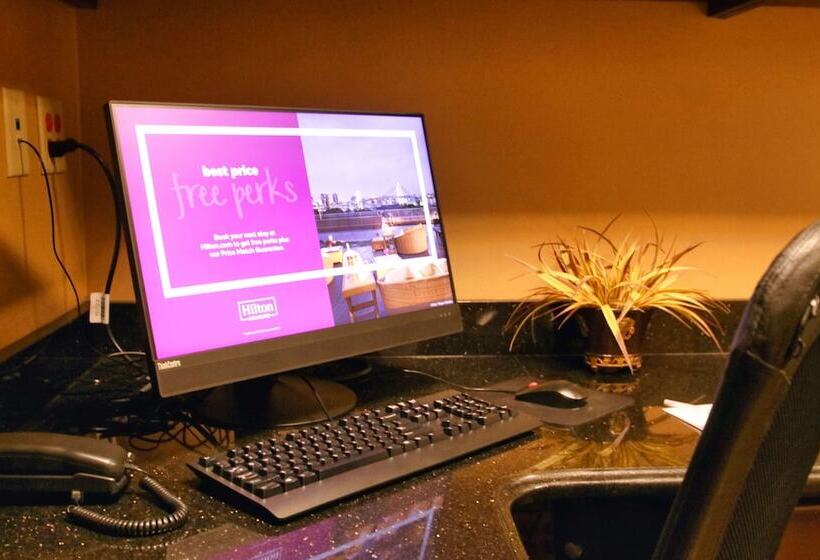 Hampton Inn & Suites Jacksonville   Beach Blvd/mayo Clinic