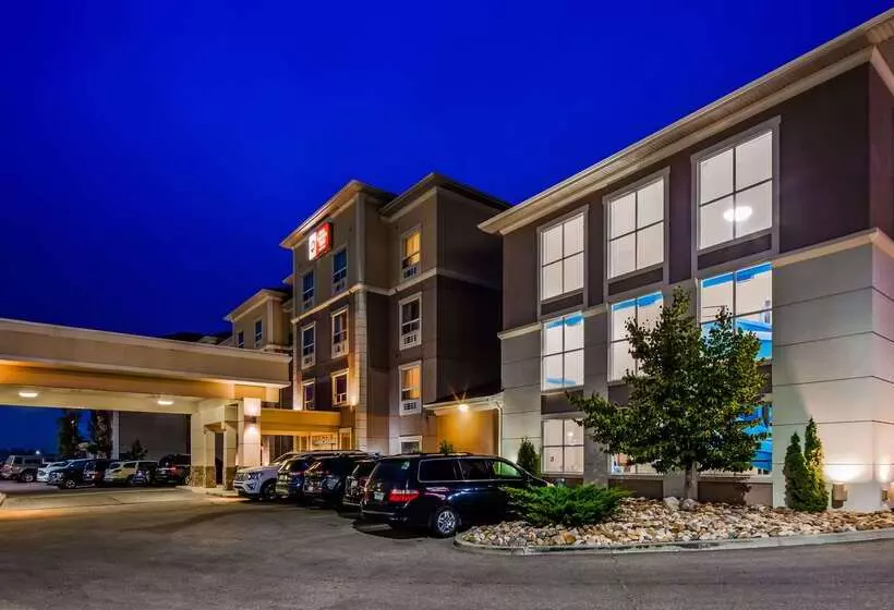 Отель Best Western Plus South Edmonton Inn & Suites
