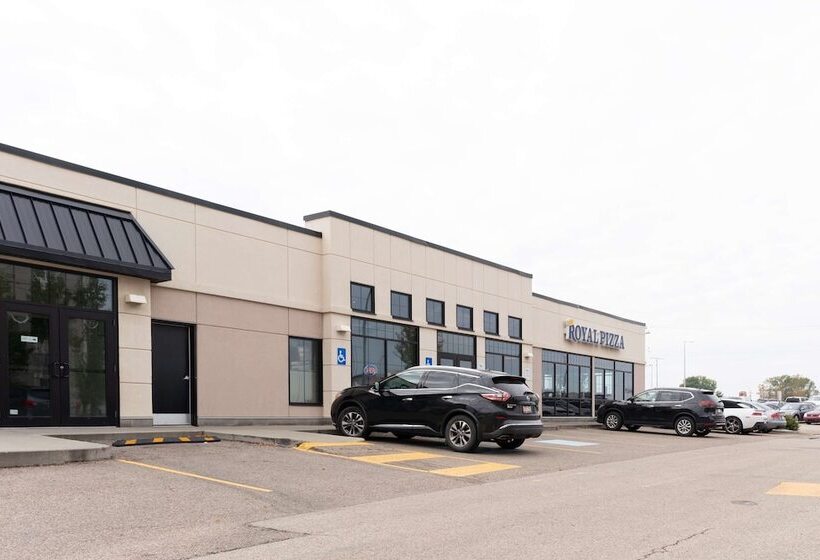 בית מלון כפרי Best Western Plus South Edmonton Inn & Suites