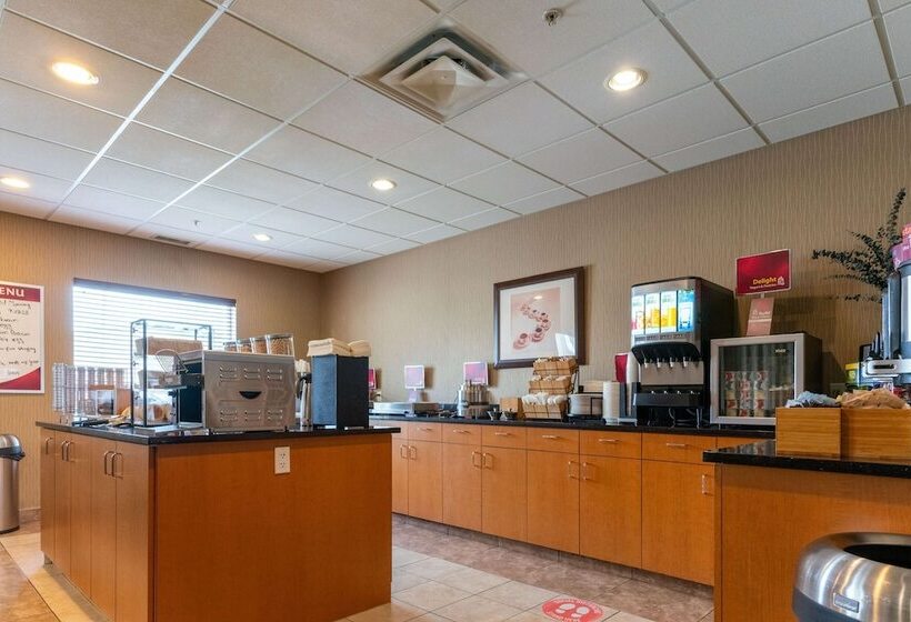 בית מלון כפרי Best Western Plus South Edmonton Inn & Suites