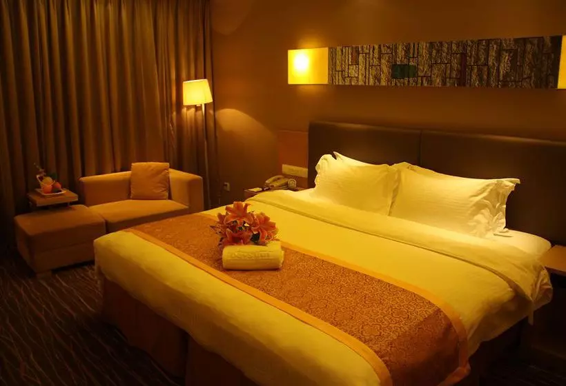 هتل Days Inn Business Place Longwan Beijing