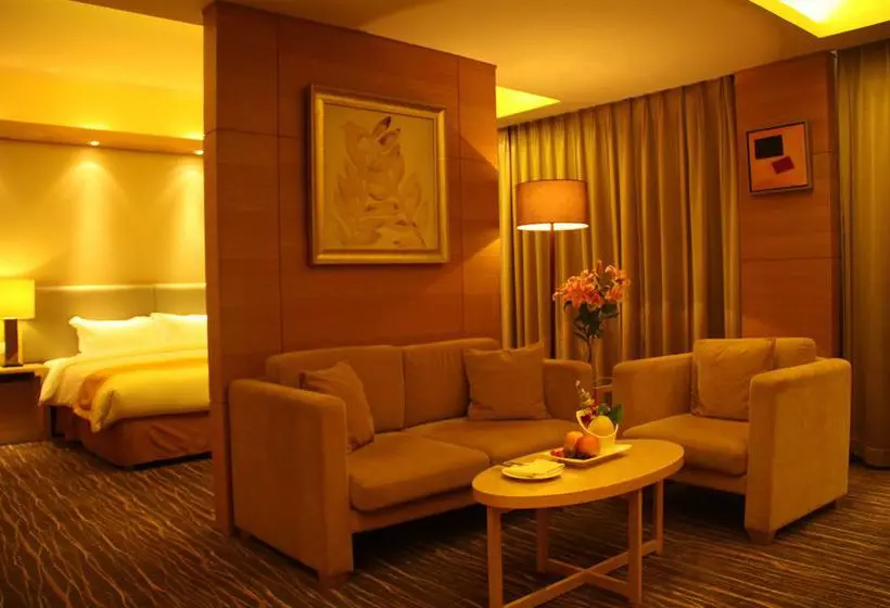 هتل Days Inn Business Place Longwan Beijing