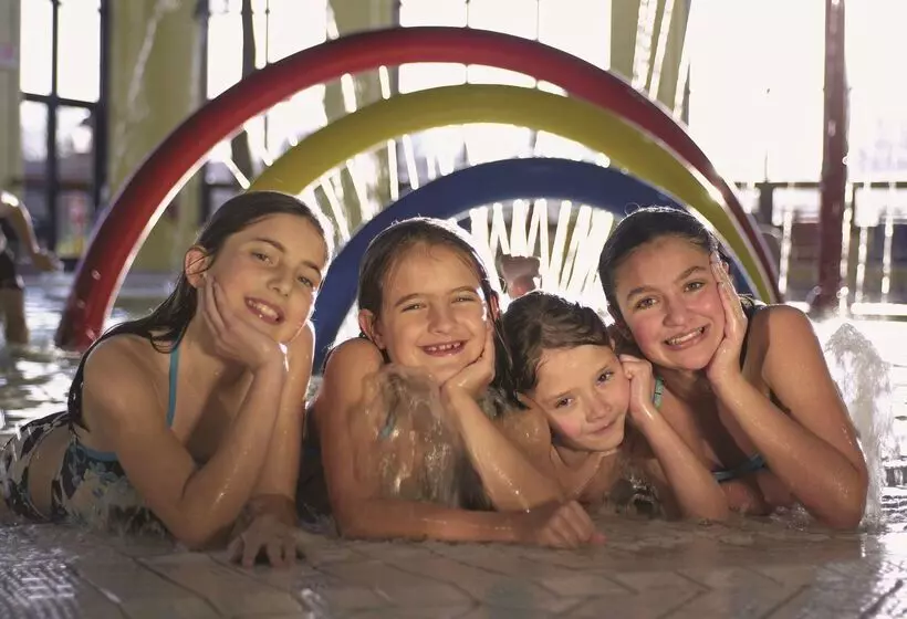 هتل Doubletree Resort By Hilton Lancaster