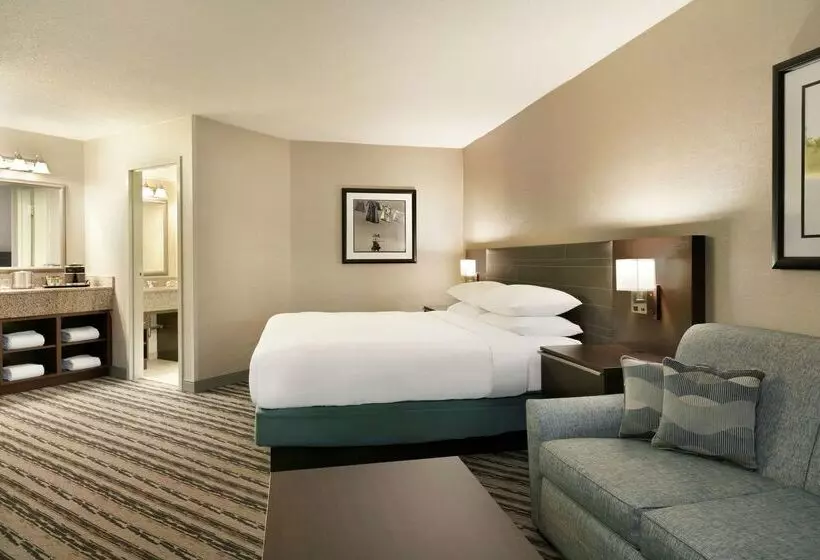 هتل Doubletree Resort By Hilton Lancaster