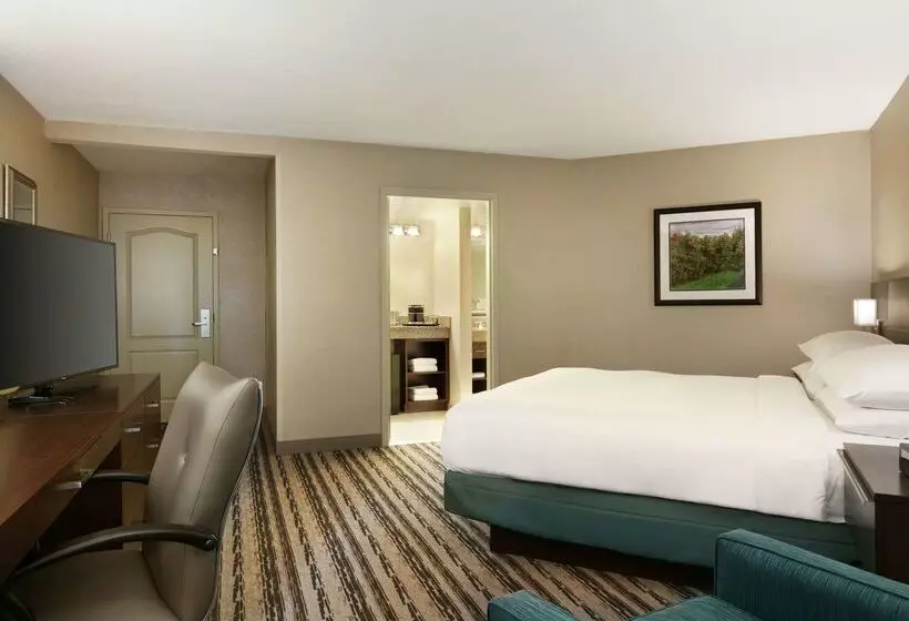 هتل Doubletree Resort By Hilton Lancaster