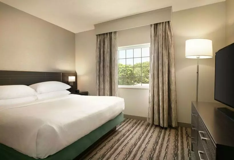 هتل Doubletree Resort By Hilton Lancaster