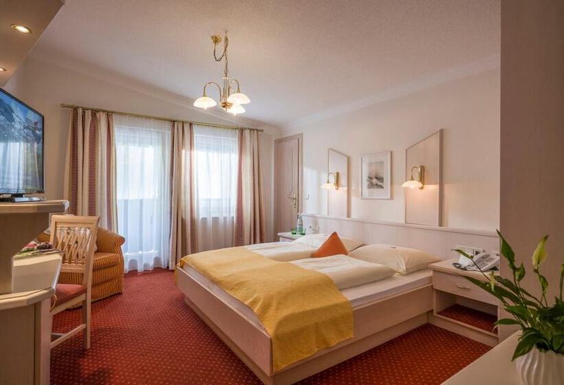 酒店 Garni Jakober