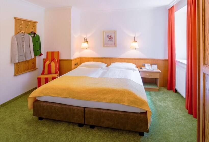 酒店 Garni Jakober