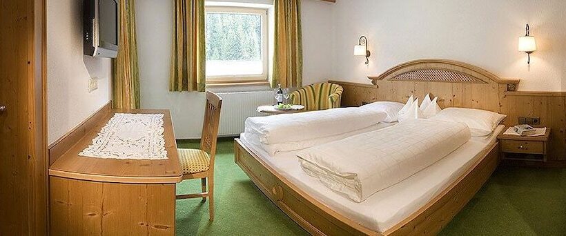 酒店 Garni Jakober